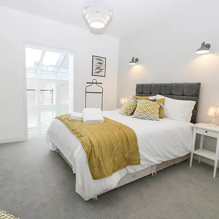 One Mulgrave Place